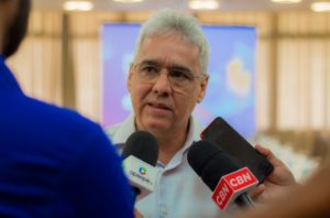 Read more about the article Alberto Almeida receberá título de Cidadão Aracajuano dia 12 de março na Alese