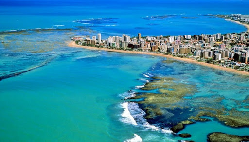 You are currently viewing SINFRETUR vê com bons olhos a retomada do turismo em Alagoas